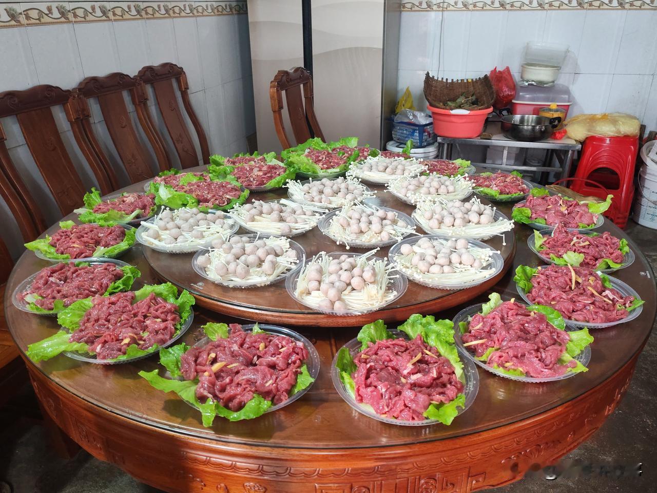 晒图笔记大赛 家常火锅盛宴，美味食材齐聚一堂！