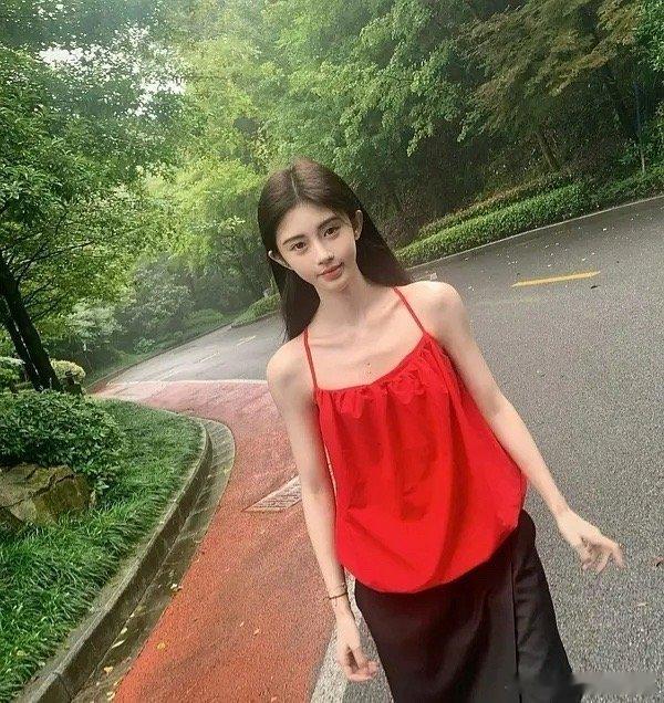 鞠婧祎真的长这样吗 ​​​