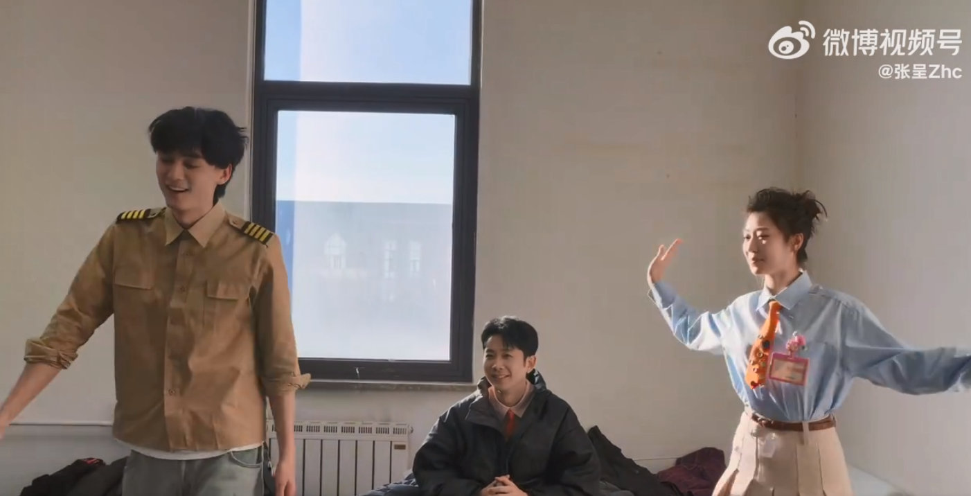 张呈为什么雷淞然最后没上台 喜人奇妙夜 刷到雷淞然的片段直接被圈粉，又飒又有范儿