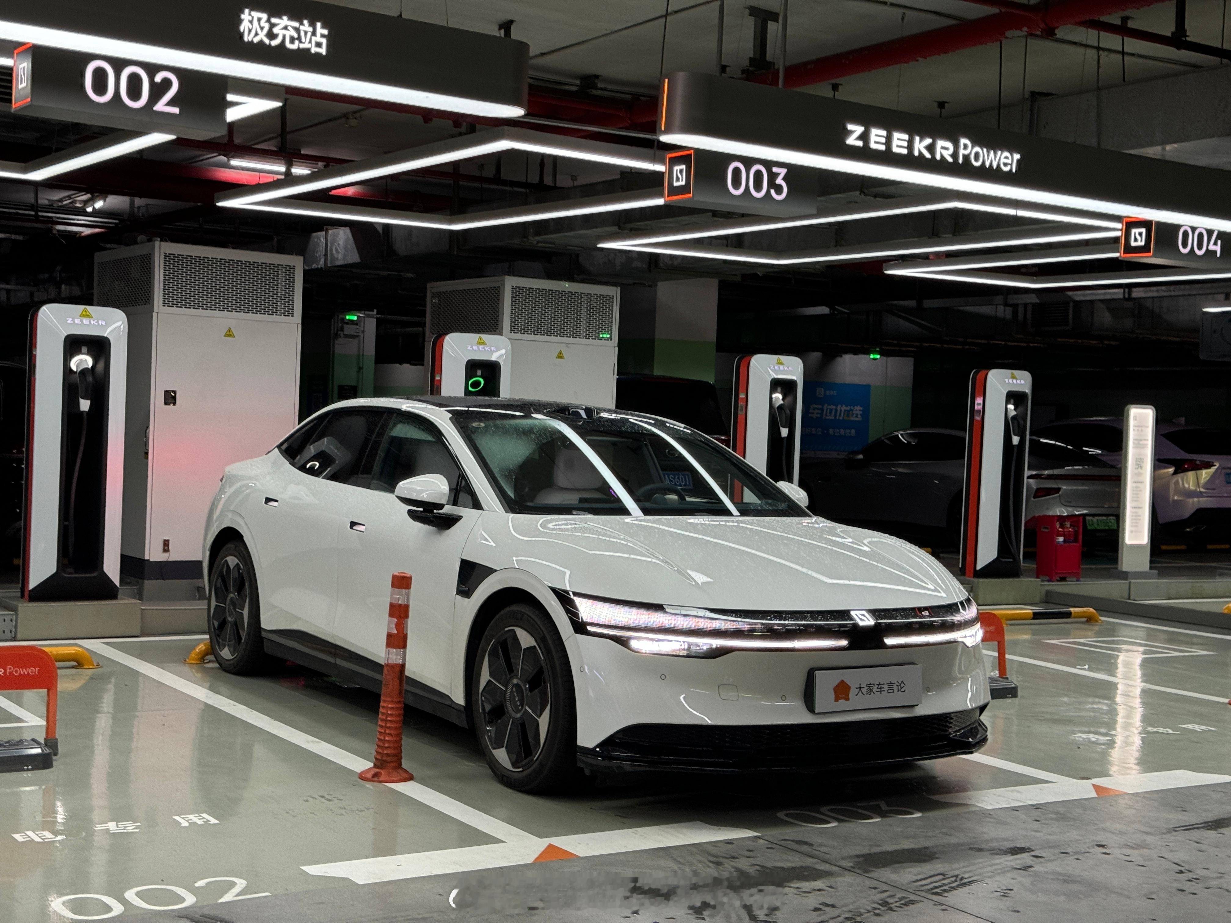 #大家车的极氪007# 的100度宁德时代麒麟电池，配合600kW极充桩，到底有