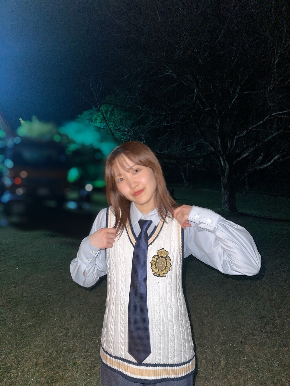 里奈「MVのオフショットです！｢Unhappy birthday構文｣たくさんの