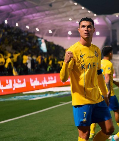 最高级的回怼，从来无需多言👑沙特联赛赛场赛后名场面刷屏！利雅得胜利2-0完胜吉