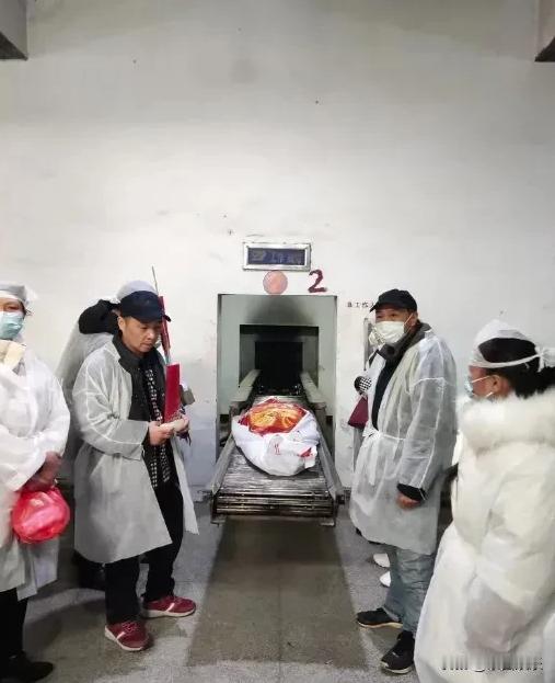 2022年，北京一41岁女子因病去世，她留下一套价值400万的房子，和100多万