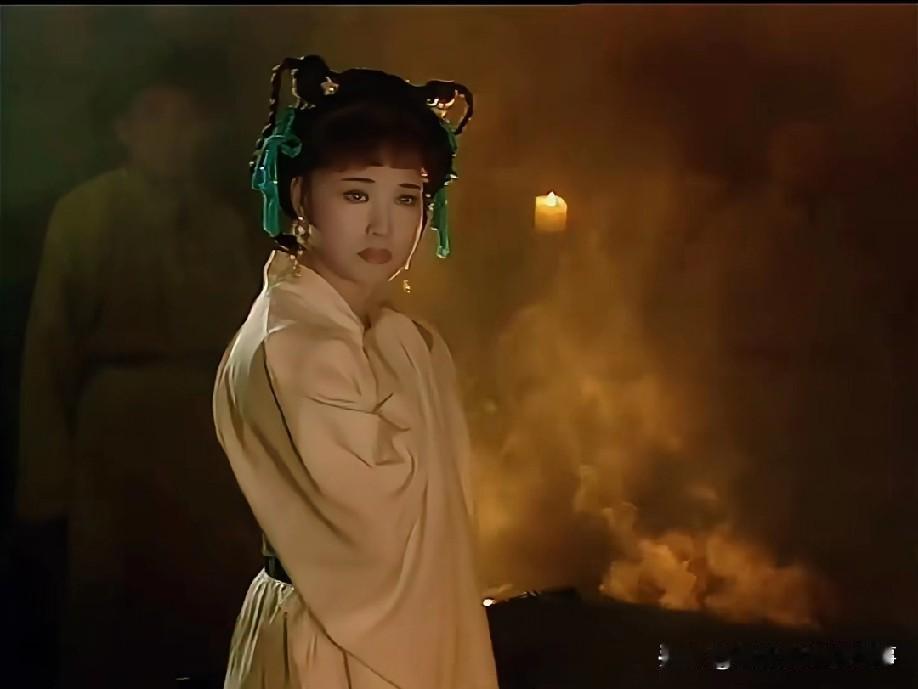 回看武则天话说 刘晓庆演武则天时已40多岁，却让人误以为是二十岁少女？化妆只是辅