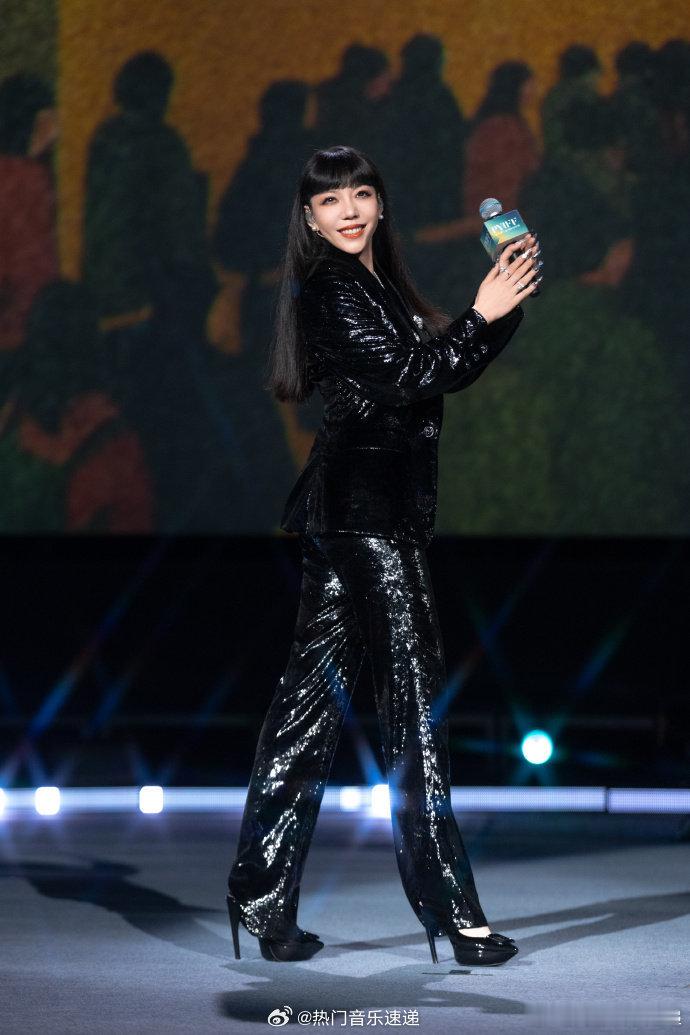 吴莫愁live包稳的 果然Momo的live从不让人失望！平遥国际电影节上《Pr