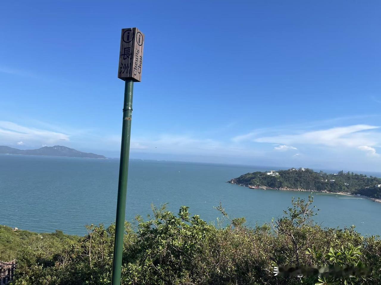 儿子说，港中大的考试绩点成绩，是333制，而且没有中间分数，而且是按比例分，内地