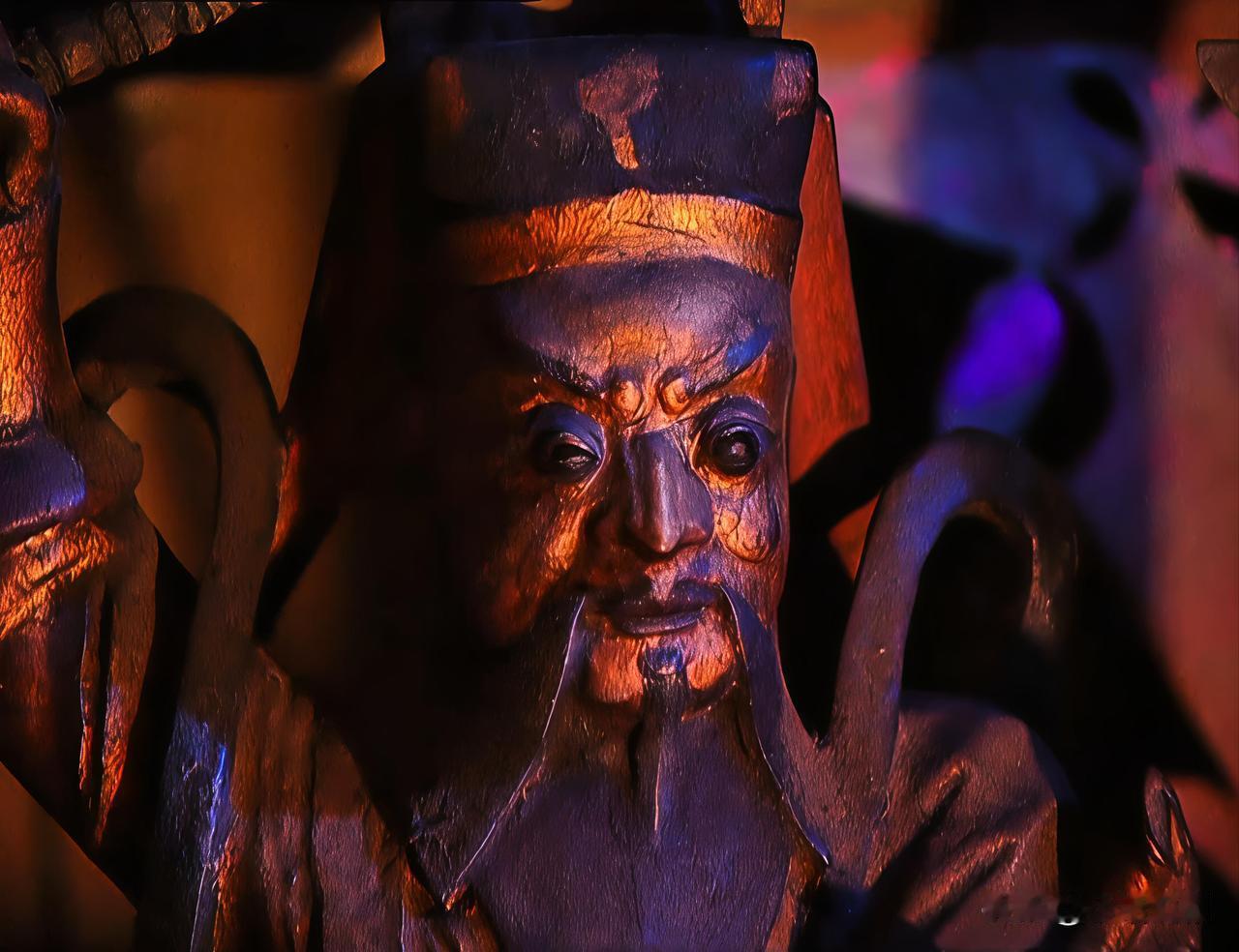 在西游记中谁是最厉害的?
夜游神，是民间神话中的司夜之神，与日游神轮流值守，负责