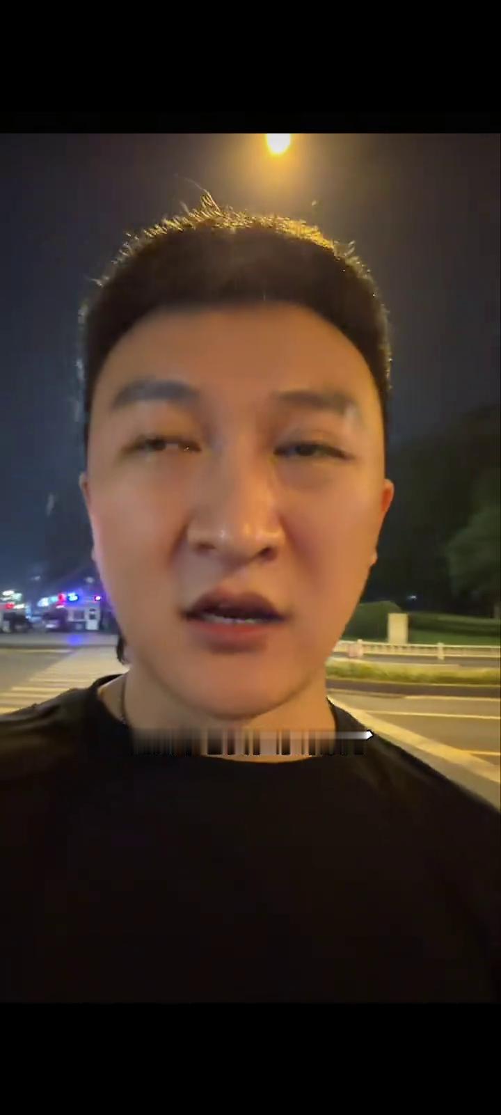 我寻思明天带着家访，我丈母娘今又给我发信息了，说我不务正业，说我不老实在家待着了