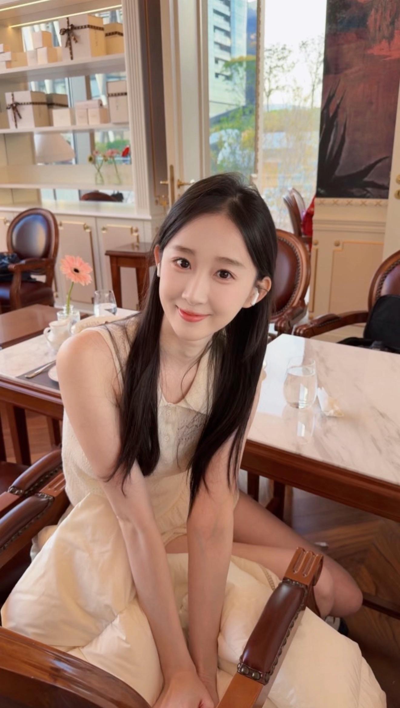 温柔甜美