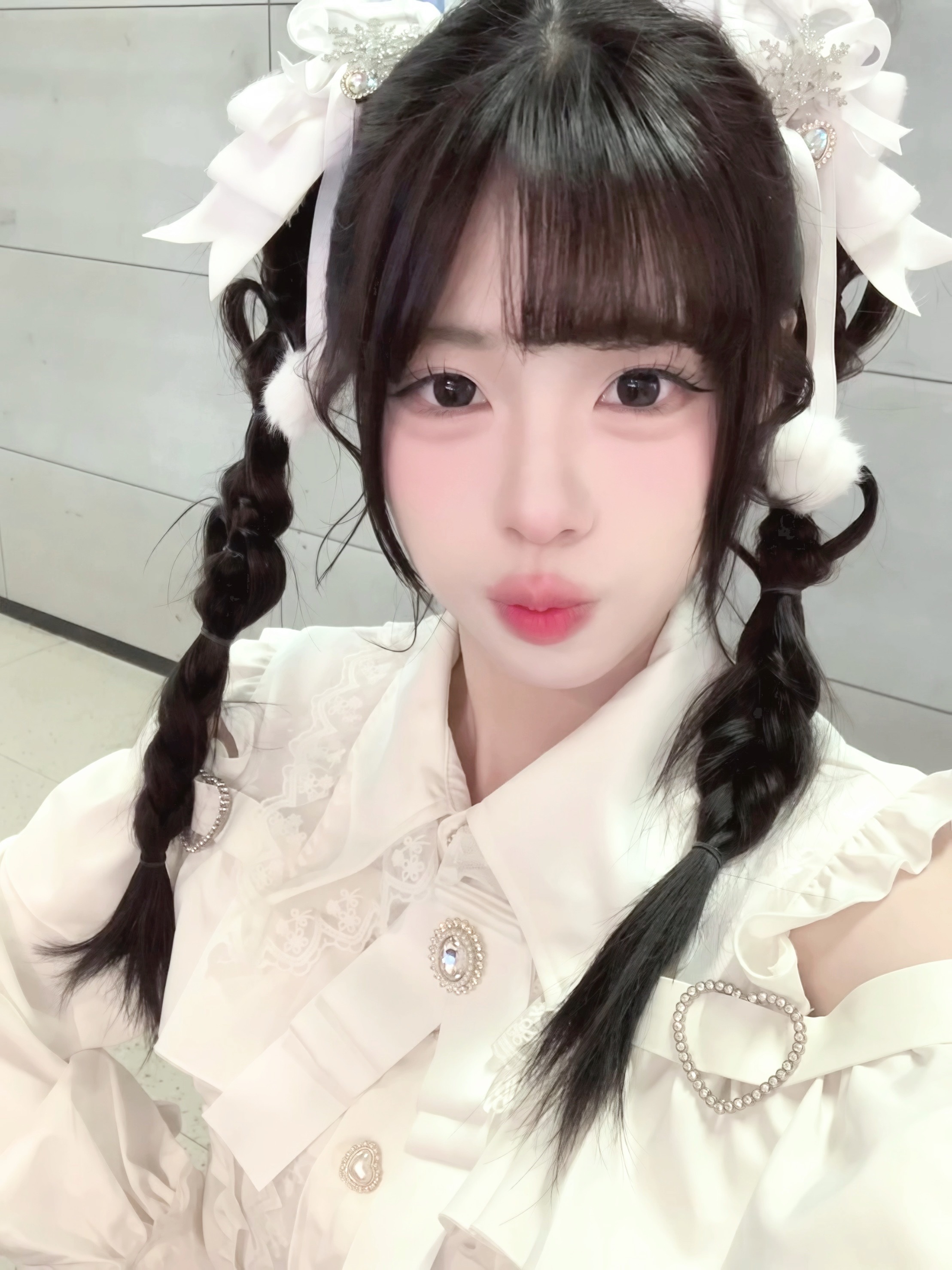 你很可爱 我还挺喜欢你的 等我统治地球会把你留下ᗜ◞ᗜ 