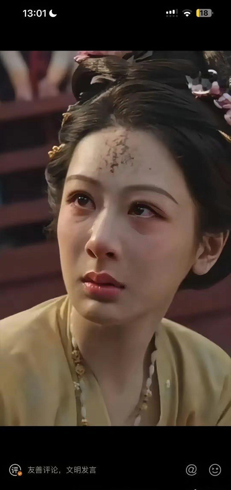 圆脸真的不显老左边杨紫31岁的时候演国色芳华右边赵丽颖31岁的时候演 知否知否应