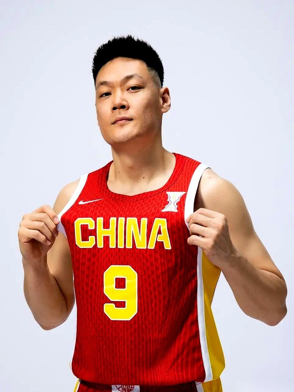 山西客场打北京首钢，冠军大热的主场，结果硬是被打成了一场“教学赛”。
北京这边，