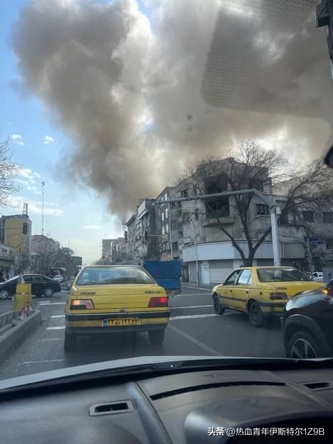 突发新闻：
以色列目前正在袭击伊朗首都德黑兰。