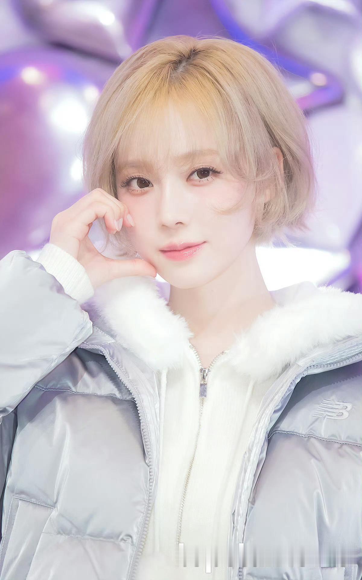 什么什么 全是新闻图 女孩你太萌了🥹🤲🏻 ​​​