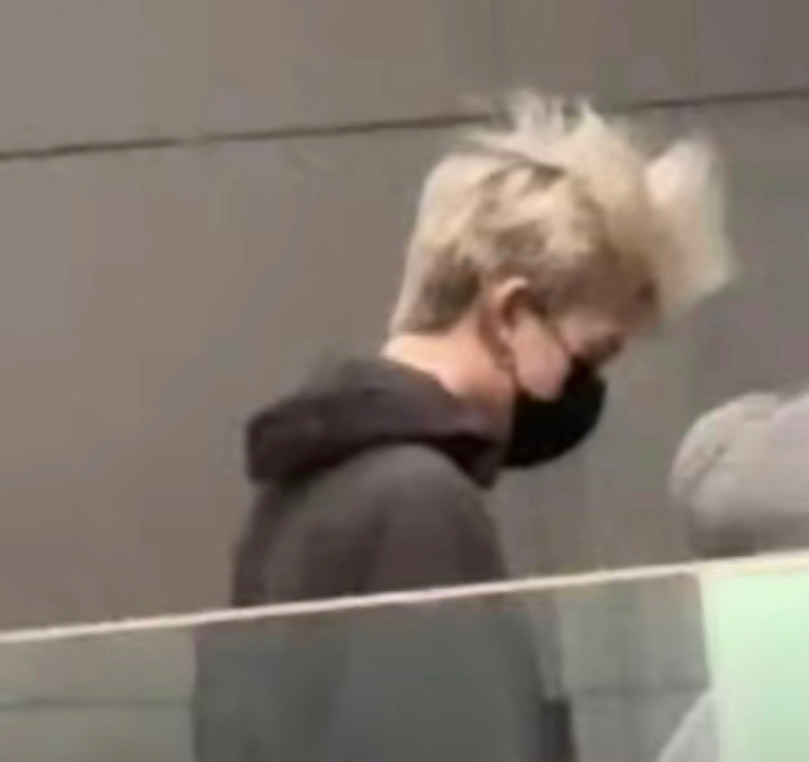 西米露专属实时号你好👋 