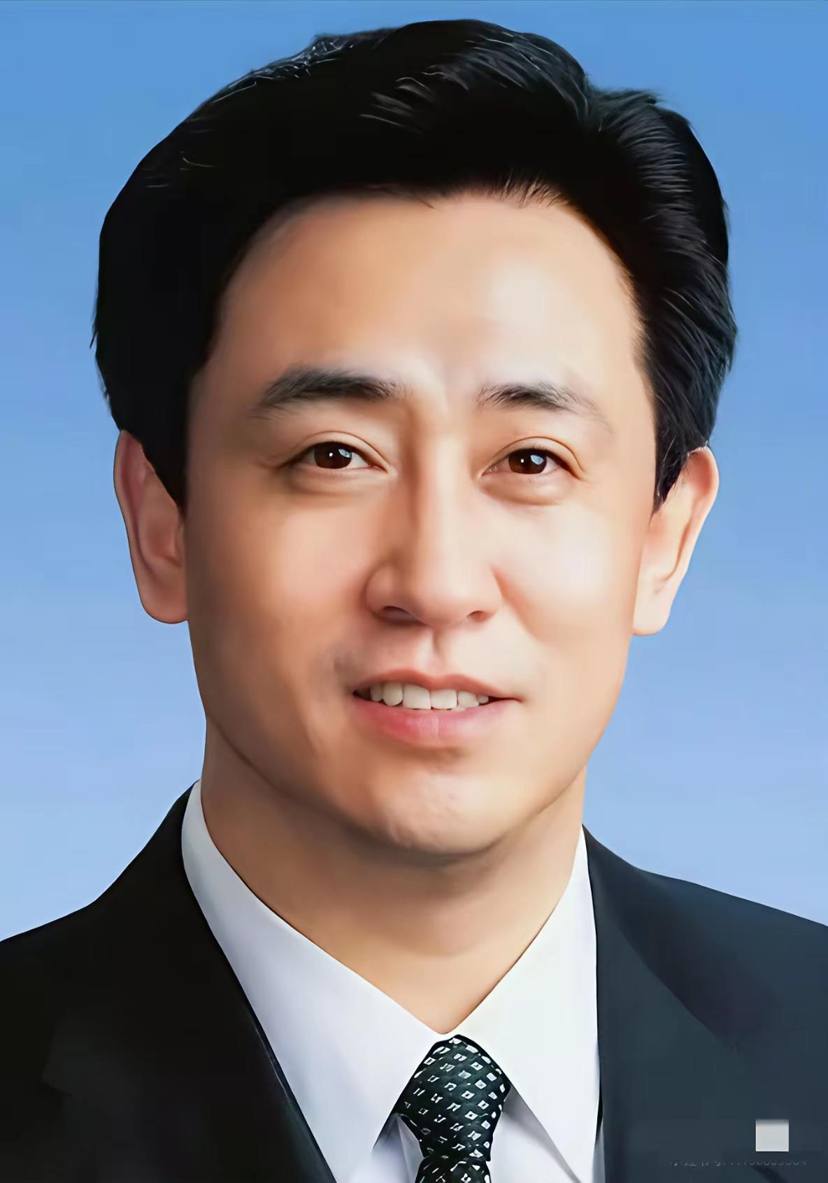 许家印
面相挺好，富贵相，可惜太贪了[捂脸]