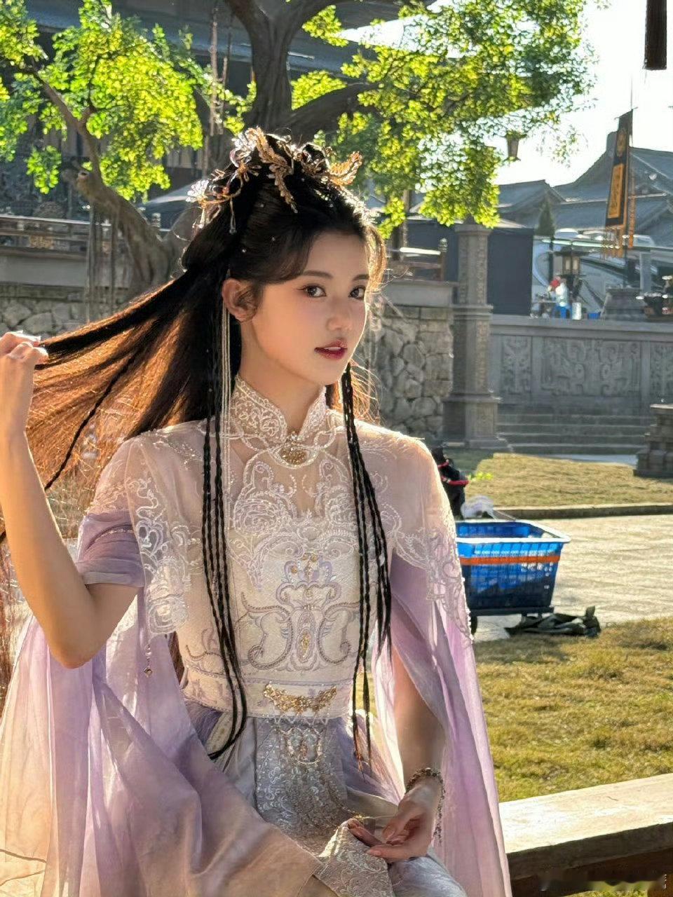 孙珍妮三折叠怎么演都有戏  孙珍妮演技大爆发，三折叠角色让人过目难忘。她的每一个