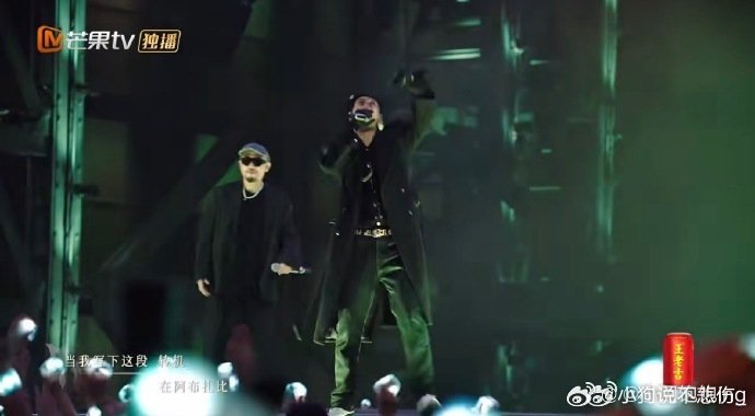 披5首支原创曲恋爱巴士新世代rapper们杀疯了！披荆斩棘首秀直接炸场！全员填词