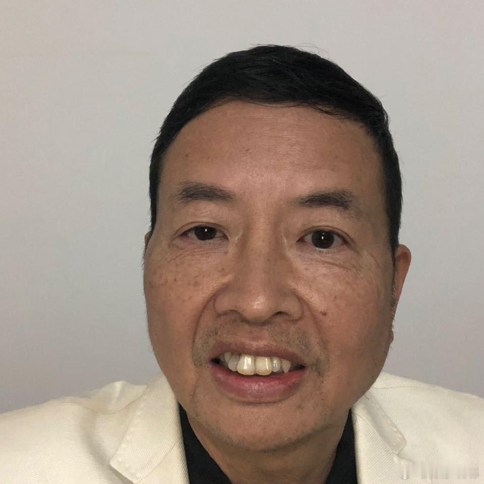 宋祖德不确定是不是真的去世，但是丙寅运确实容易一劫。不是诅咒他，无论面相还是八字