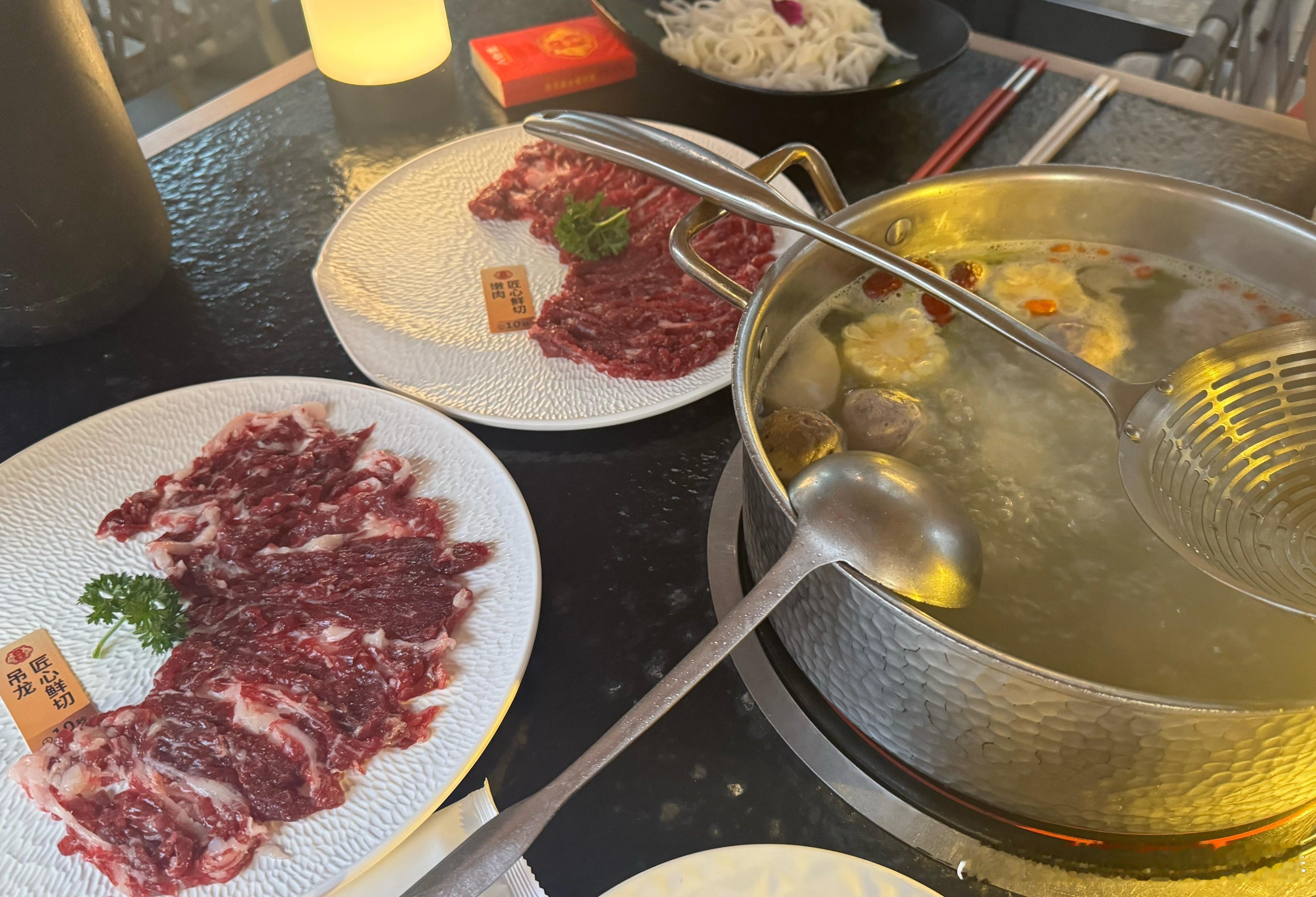 迪丽热巴功夫女足 dlrb 迪丽热巴钰珑 钰珑同款火锅已get迪丽热巴  与巴同