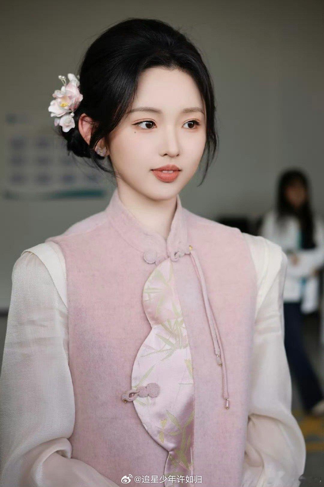 太奶摇来了我太奶 原来太奶的人脉圈这么广！刘涛李柯以同框太养眼了，一个女神一个快