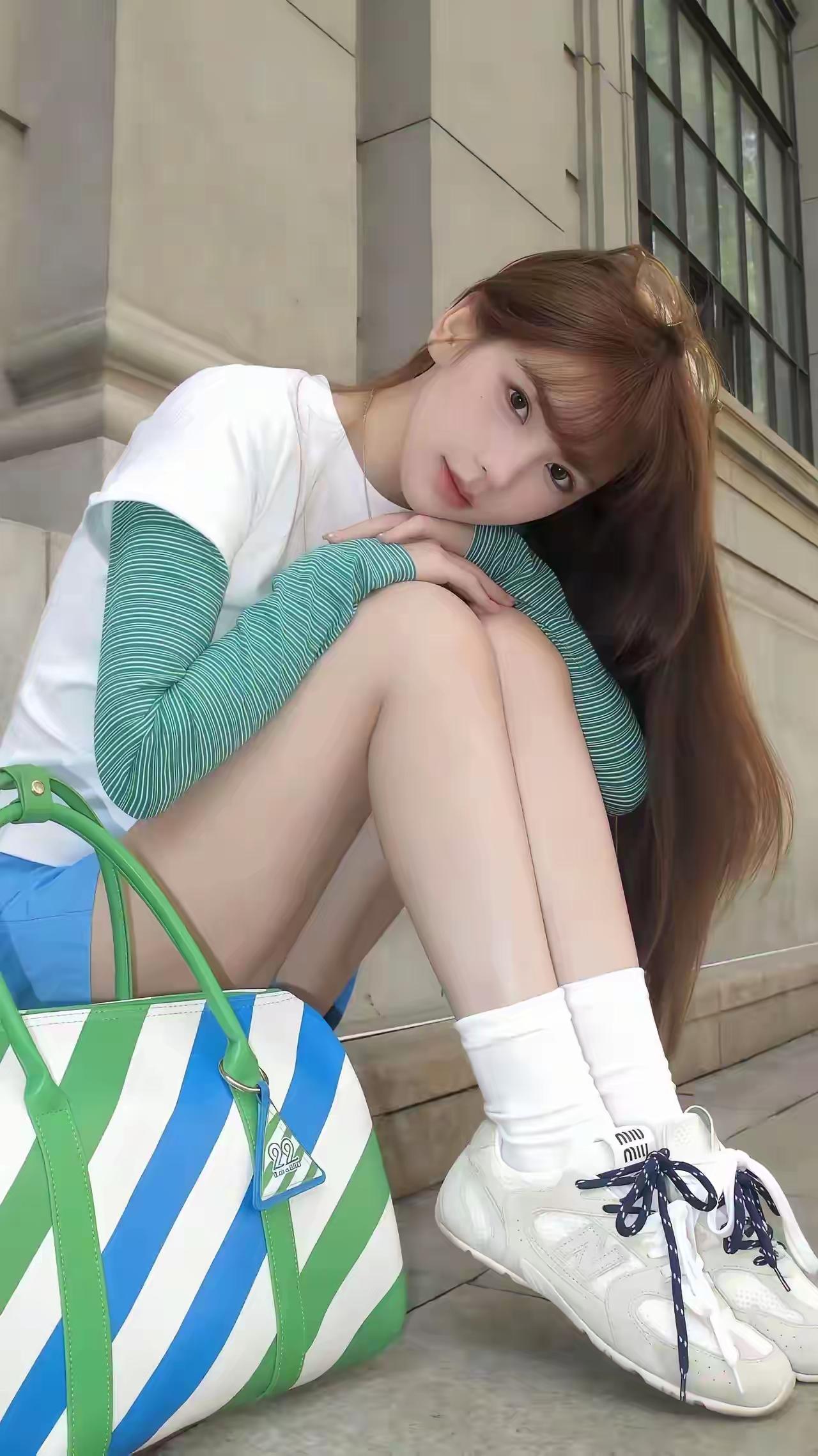 我的今日状态：💰期待暴富
我这里的天气：☀️晴天