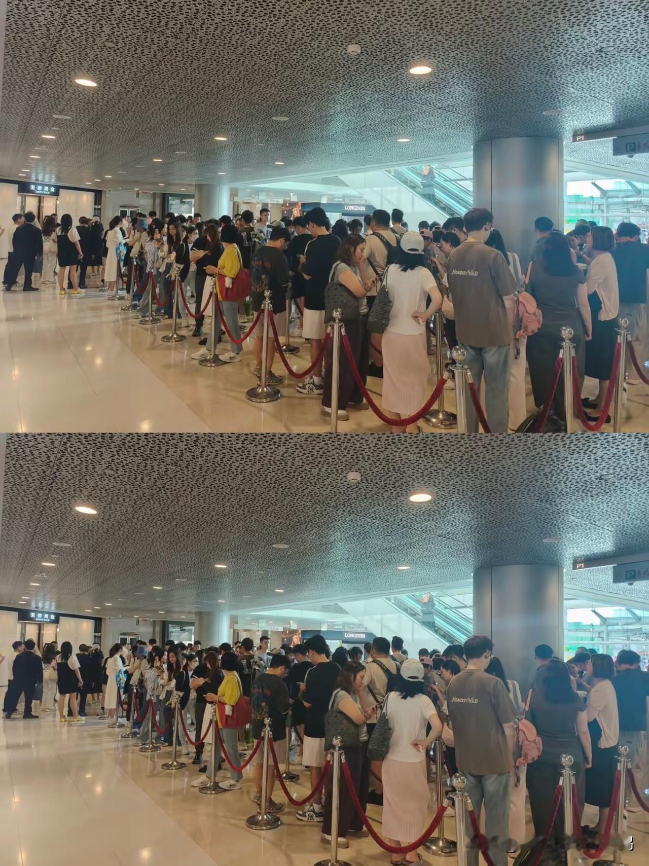 奉劝大家不要乱。
现在不建议大家，在这种情况下卖黄金，因为乱世黄金的说法是有道理