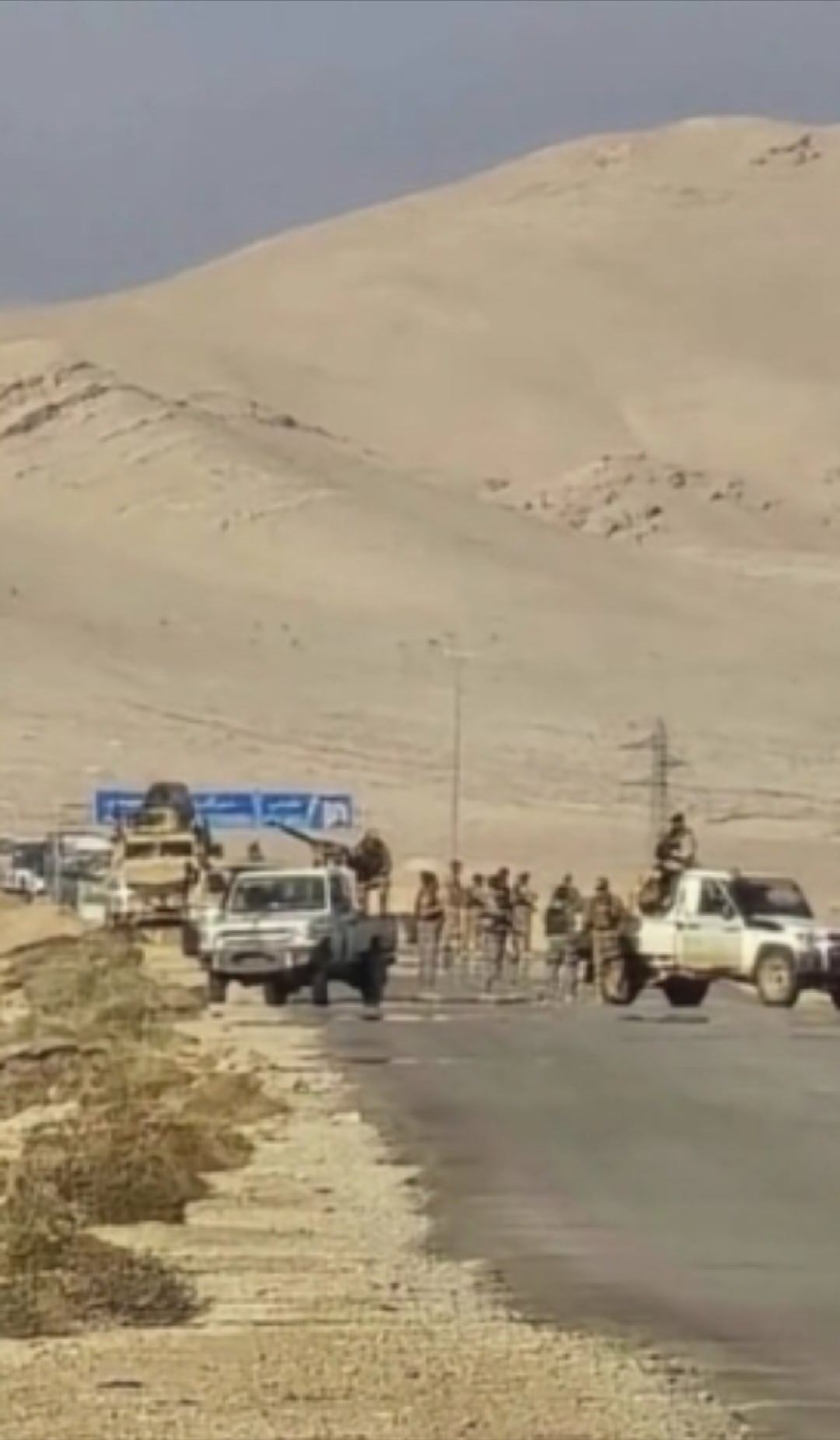 突发！【突发！美军遭袭，特朗普誓言军事 报复】当地时间13日，美国国防部称，有两