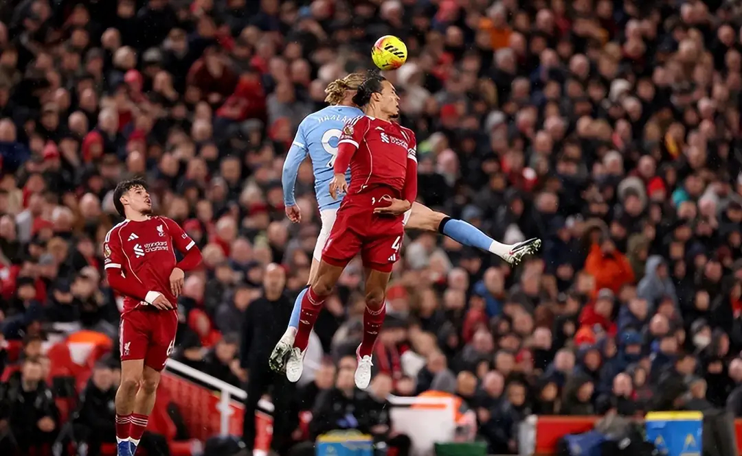 利物浦1比2曼城2:1！索博超绝世界波，哈兰德传射+补时绝杀，曼城逆转双杀利物浦