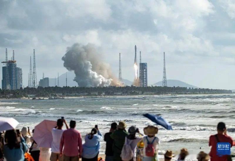 9月17日，我国成功发射卫星互联网低轨25组卫星和天仪51、52星。(来源 : 