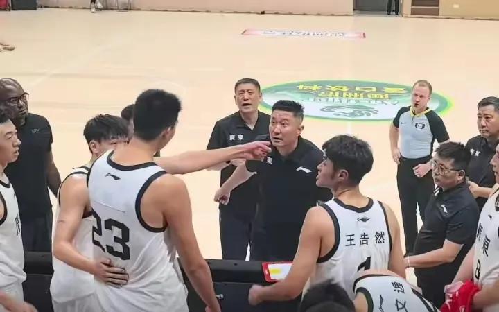 零零后整顿职场！[捂脸]这一幕确实非常罕见！徐昕居然敢这样怼杜峰！[捂脸][捂脸