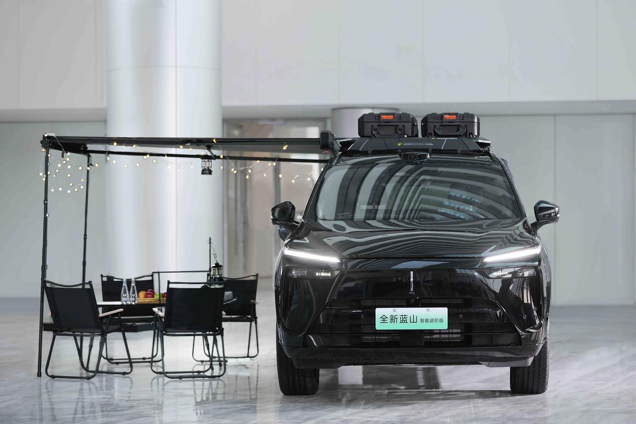 首款搭载VLA大六座插混SUV，魏牌全新蓝山智能进阶版上市 限时焕新27.58万