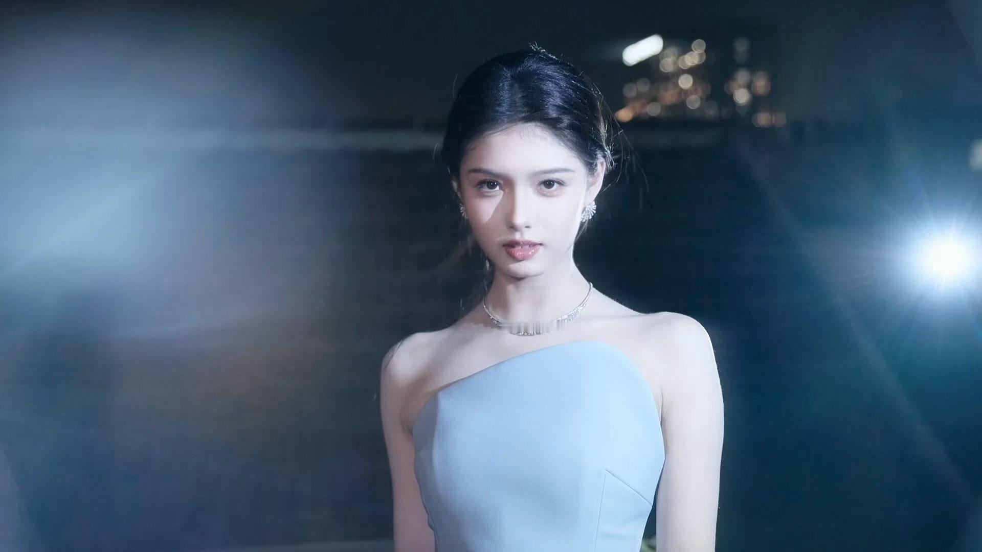 欣赏可爱艾米的live 图🥰艾米[超话]kk的星朋友 ​​​