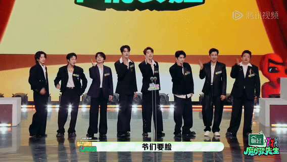 周杰伦严选大弟子上音综当选手曹杨加油，期待你在音乐综舞台上大放异彩！ 