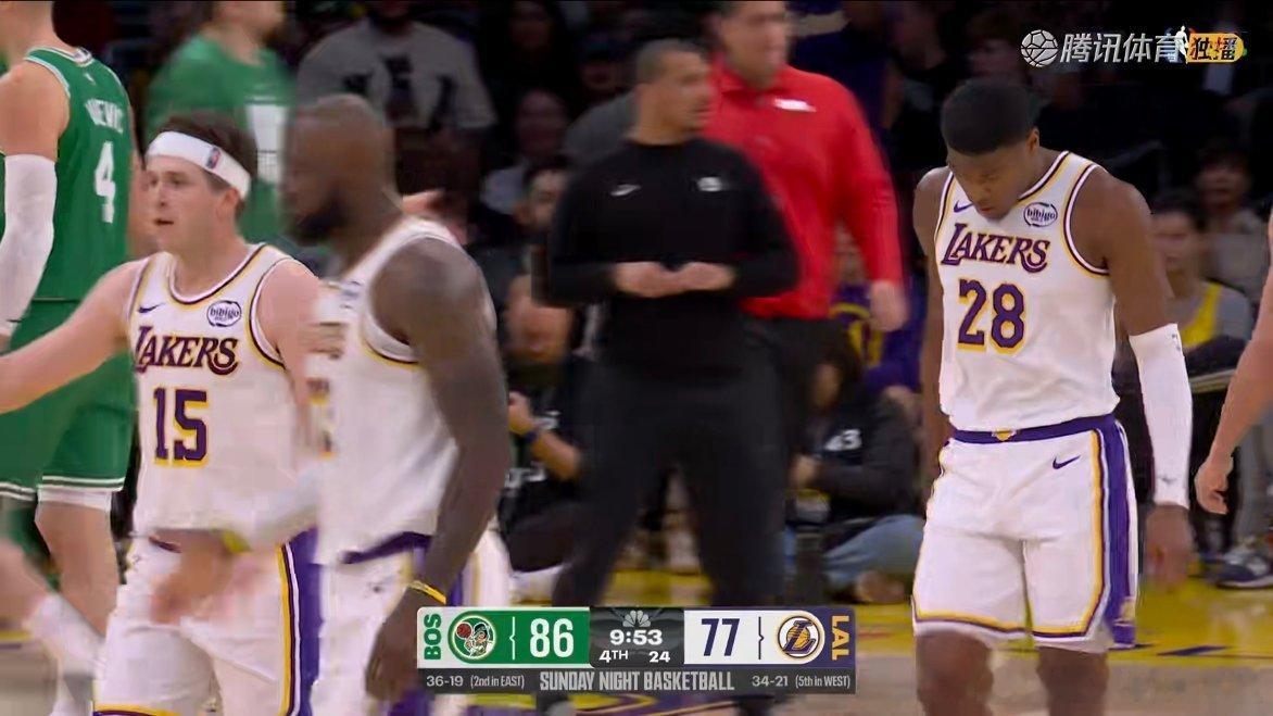 八村篮下打进，追到9分！凯尔特人vs湖人