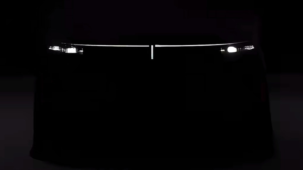 有没有人跟我一样，发现魏牌V9X大灯里出现了三个小竖条的亮光魏牌v9x悬浮车标魏