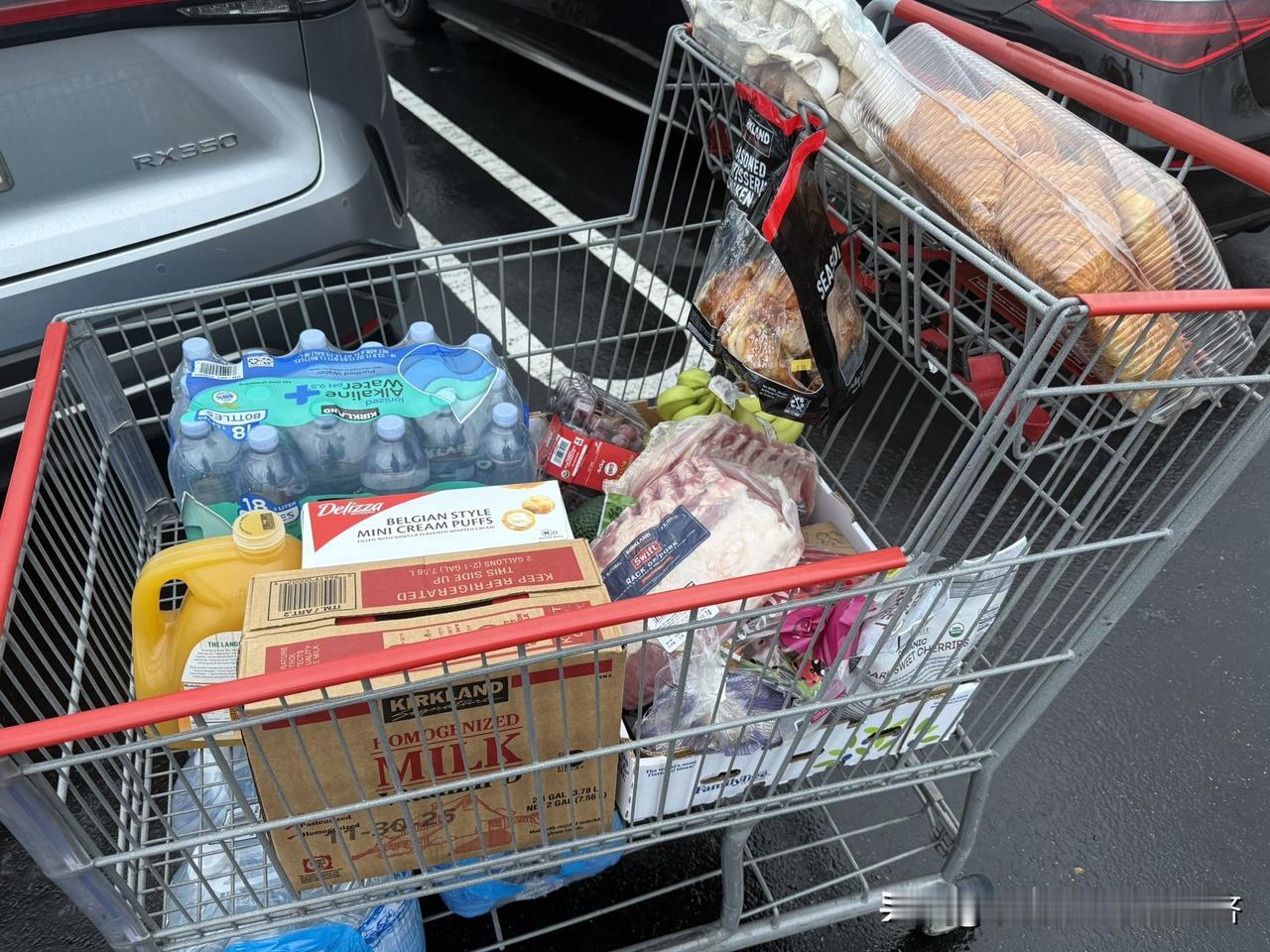 11月27日来美国超市感受一下美国超市的物价，就这么半车东西花了152美金。而且