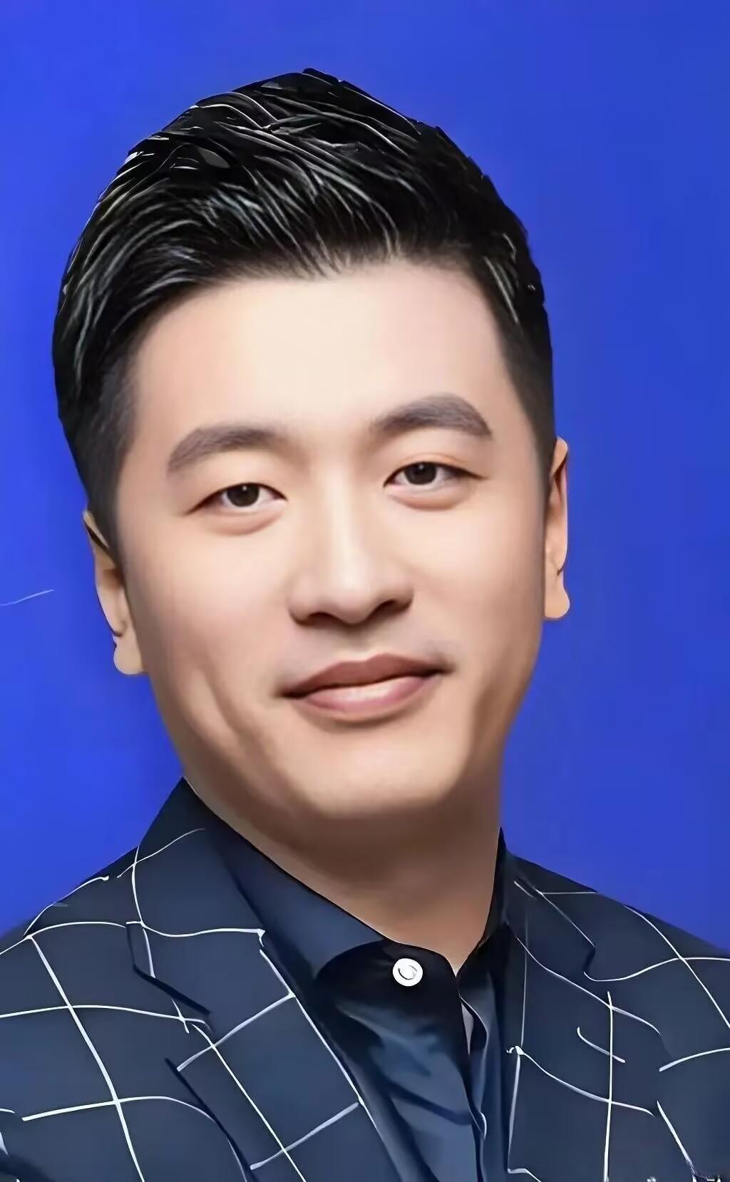 人的精气神根本藏不住
网友当初对张雪峰的判断
如今再看，每一句都戳中了要害，很多