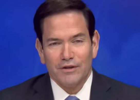 美国国务卿鲁比奥下死令，全球所有美国驻外使领馆紧急行动，核心任务只有一个，全力讲