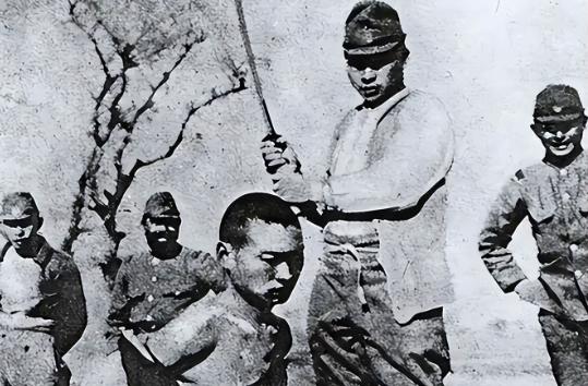 一名德国教授在北京讲学，台上一句发问，瞬间让全场寂静无声：1840年至今，先后有
