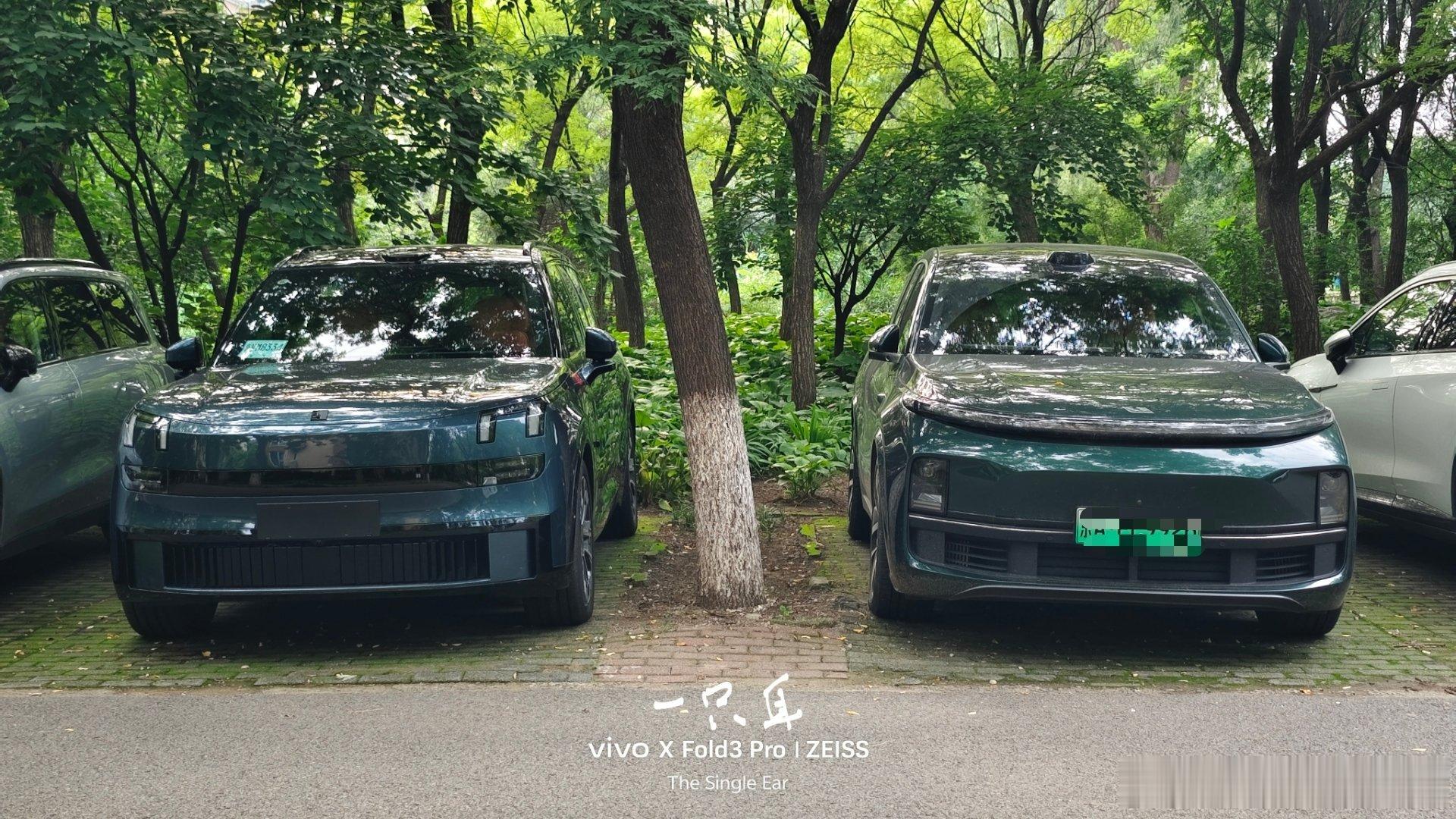 俩哥们动作跟跳舞似的[允悲][皱眉] ​​​