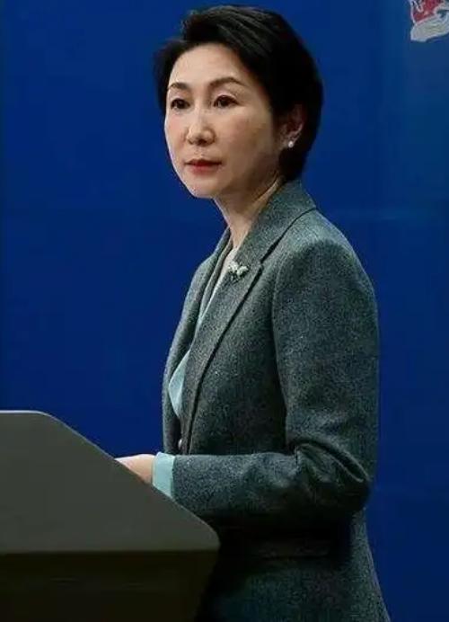 中国外交部发布严正声明，
3月30日，针对美国民主党参议员沙欣、共和党参议员柯蒂