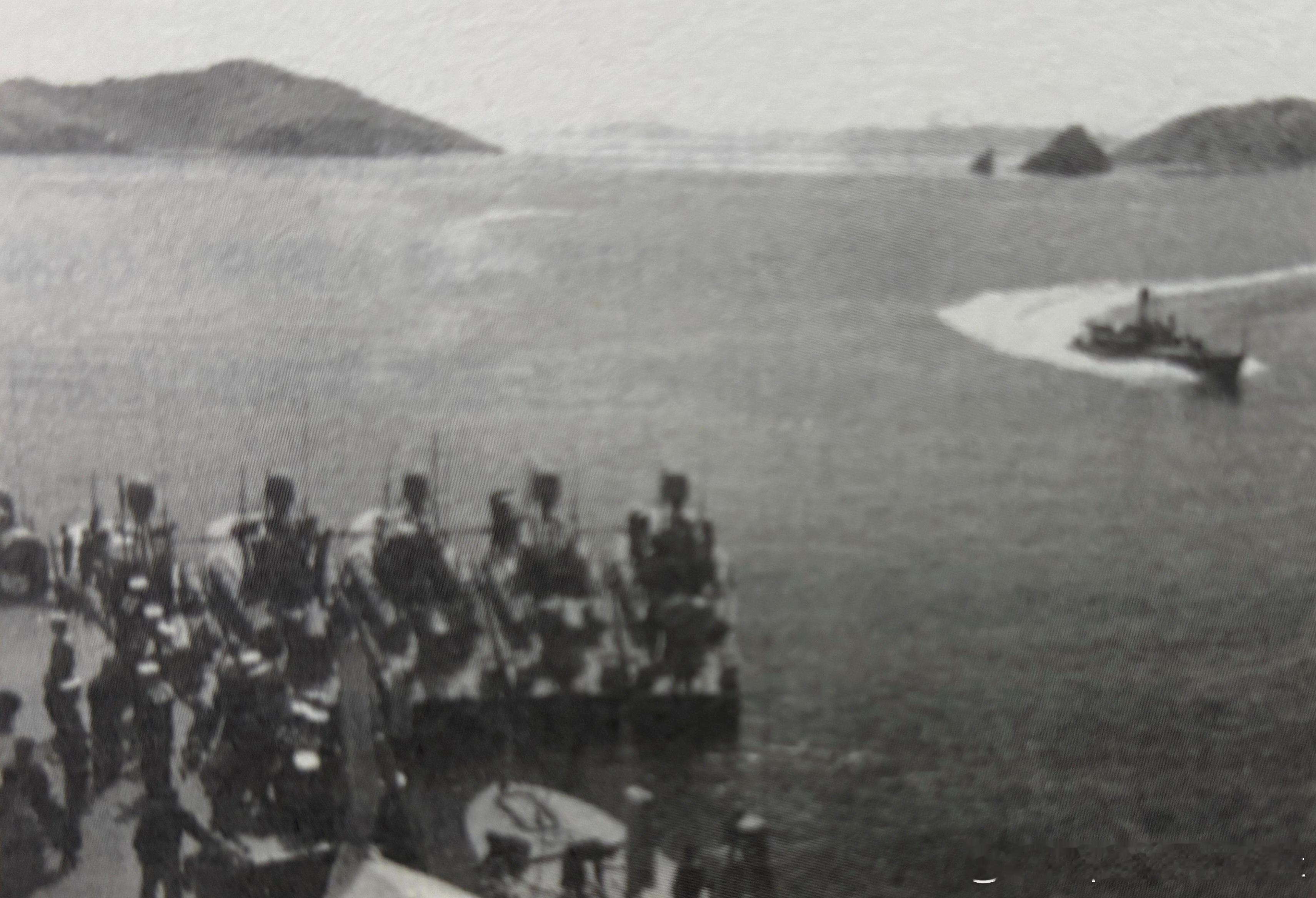 50年代旅顺基地快艇在演习中待命军事历史全触达