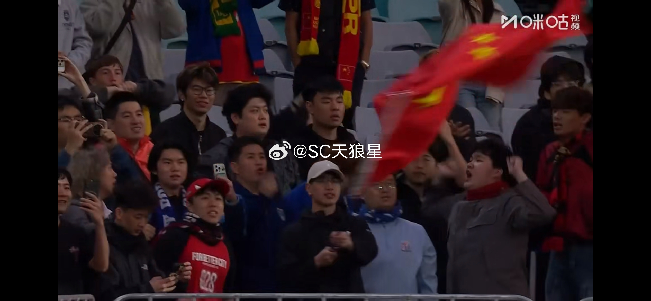 到点就吹，一点补时都不给你。我们也可以说，赢了参加世界杯的球队。Anyway，赢