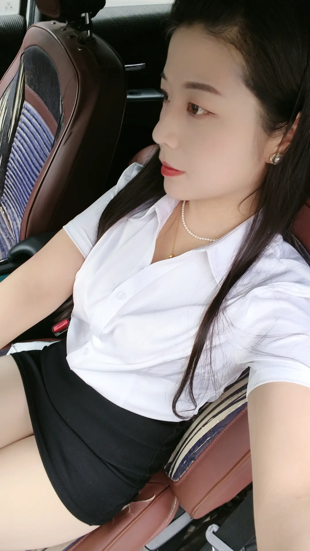 人生这一程里我扮演的角色唯有爸妈女儿这个角色最幸福，人生没有满分但求的...
