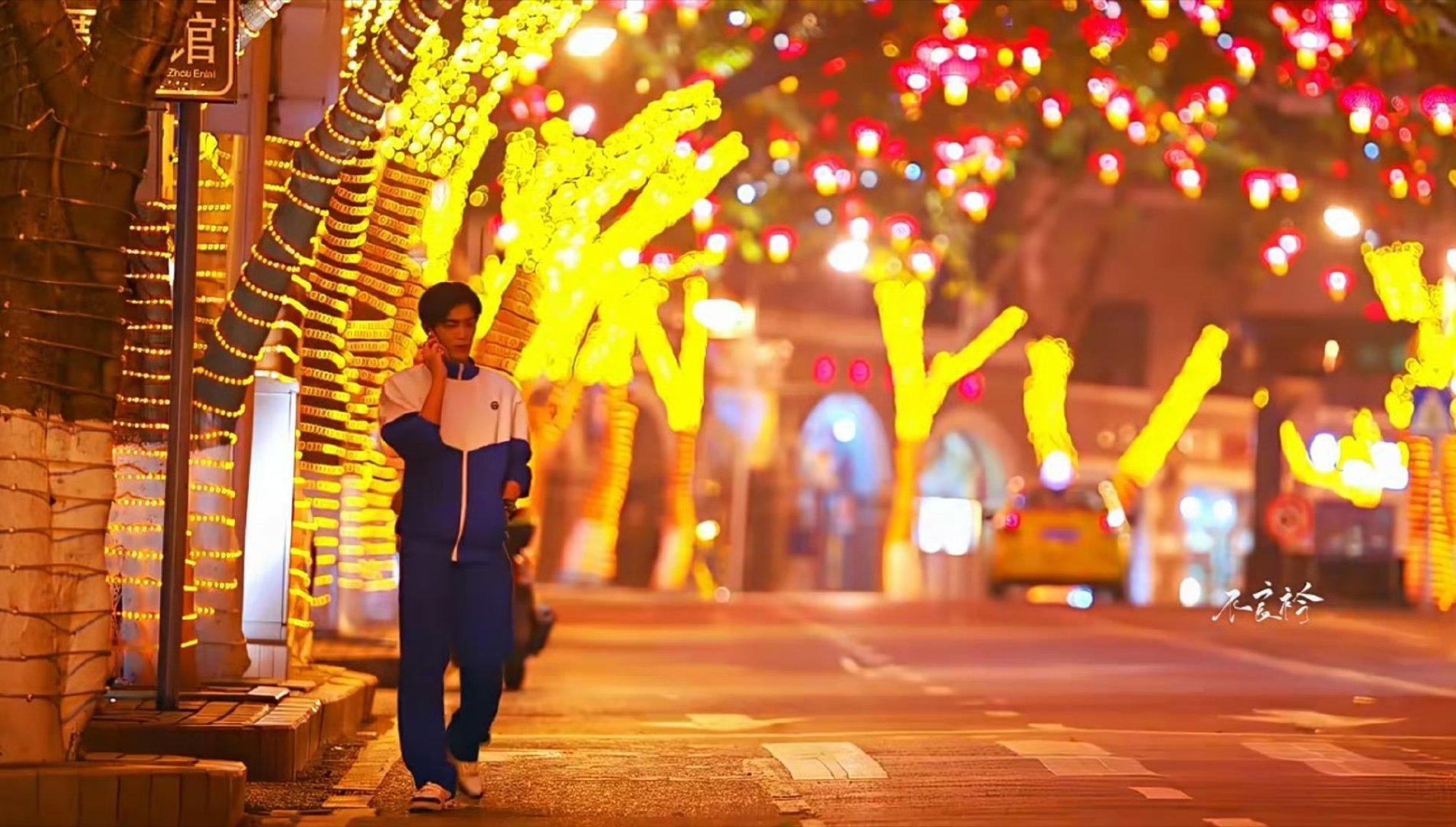我说我回家第一件事就是来拍一下 ​​​