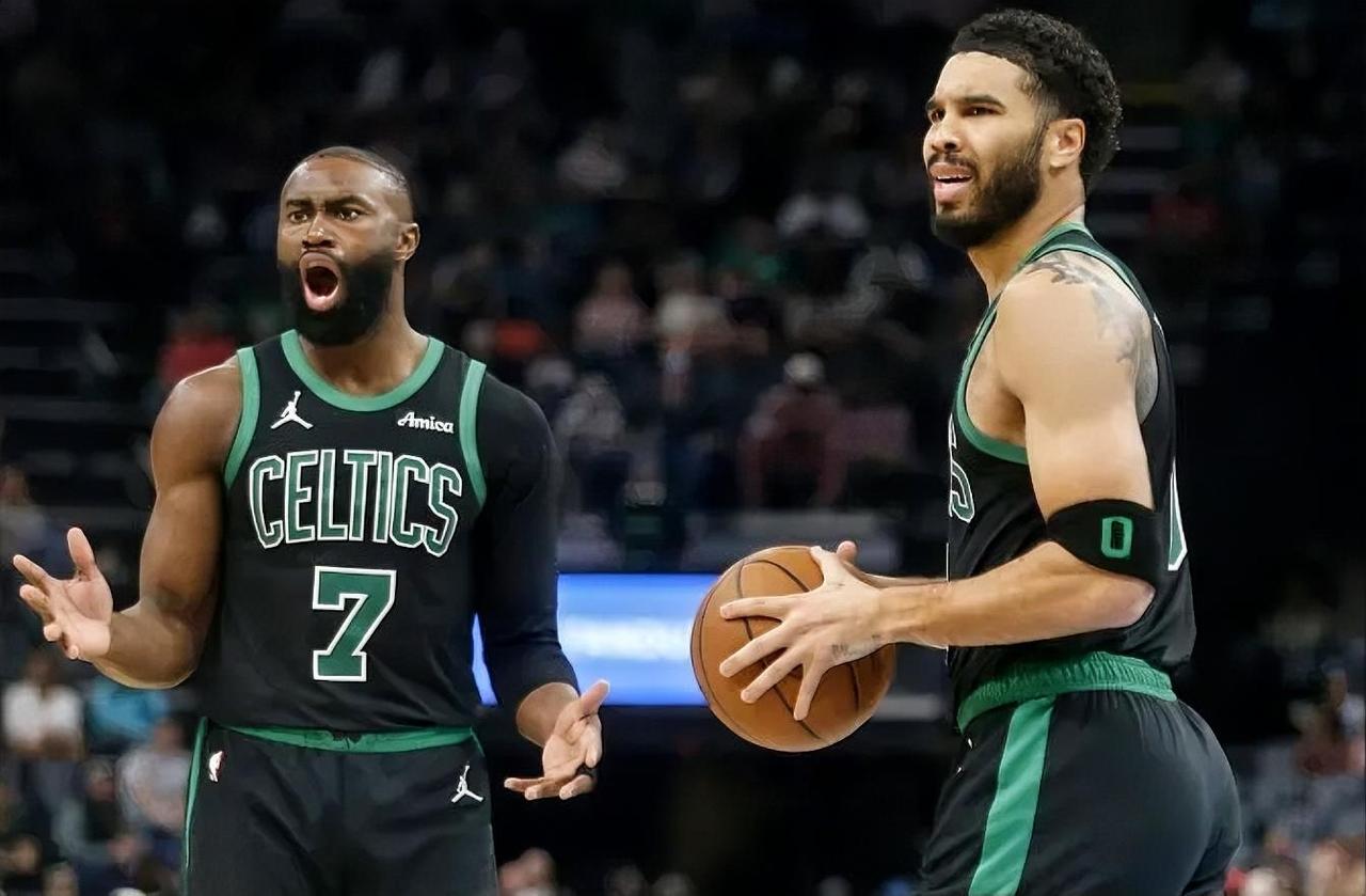 NBA季后赛继续开打，今日凯尔特人97-111不敌76人，比分被扳成1-1，凯尔