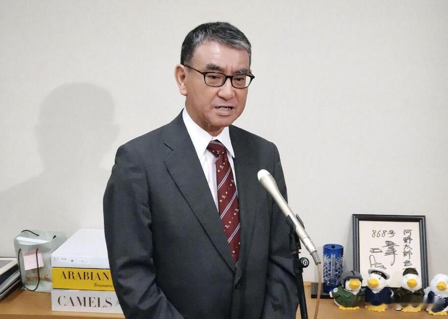高市早苗刚抛出一枚“重磅炸弹”，自民党内部立马炸开了锅！

据共同社7月30日报