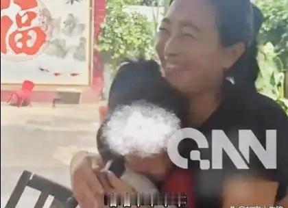 “长嫂如母”！
伟大的婶婶冯亚萍！替去世的大伯哥抚养5个孩子。

河南商丘的农家