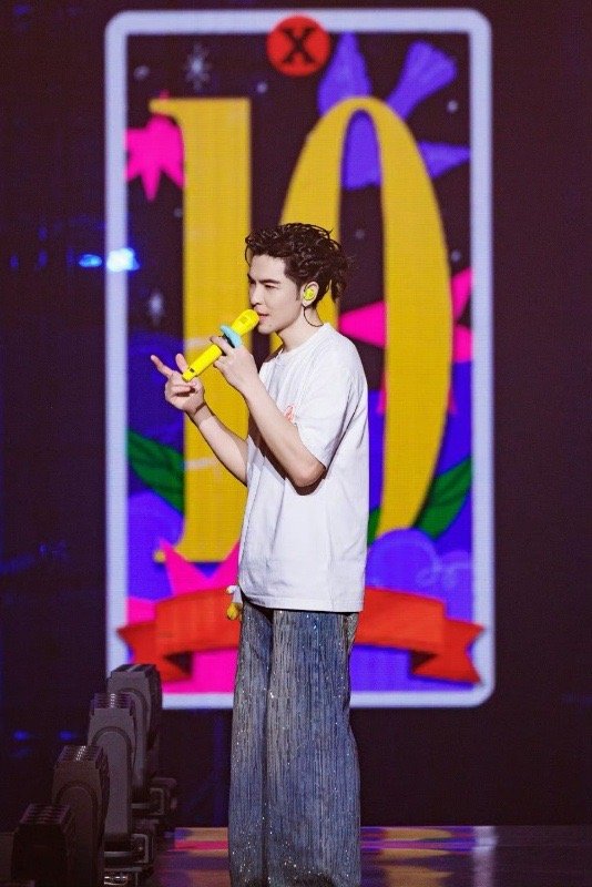 沈阳文旅隔空喊话萧敬腾 沈阳老铁的热情确实名不虚传，萧敬腾演唱会还没开，文旅已经